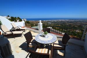 Balkón nebo terasa v ubytování Mirador De Mijas Penthouse Apt Blq 2
