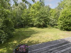 Zahrada ubytování Holiday Home Friis - 200m from the sea by Interhome