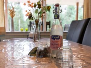 Nápoje v ubytování Holiday Home Jaarne - 800m from the sea by Interhome