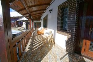 Balkón nebo terasa v ubytování Casa de pe Deal