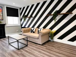 Fotografie z fotogalerie ubytování FLASH SALE King Size Bed Super Central flat next to Seafront 1 v destinaci Brighton & Hove