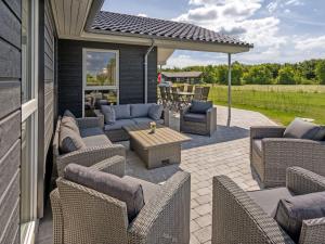 Posezení v ubytování Holiday Home Elsebet - 600m from the sea by Interhome
