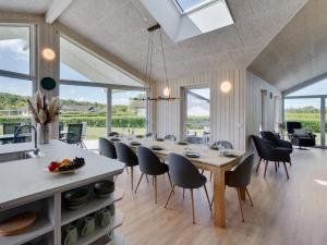 Posezení v ubytování Holiday Home Elsebet - 600m from the sea by Interhome