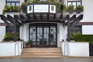Majutusasutuse Antik Hotel Sofia fassaad või sissepääs
