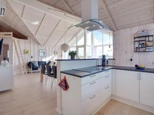 Kuchyň nebo kuchyňský kout v ubytování Holiday Home Jonna - 700m from the sea by Interhome + 27 fotografií