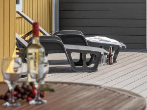 Nápoje v ubytování Holiday Home Euphemia - 900m from the sea by Interhome
