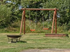 Zahrada ubytování Holiday Home Euphemia - 900m from the sea by Interhome