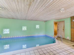 Bazén v ubytování Holiday Home Billing - 11km from the sea by Interhome nebo v jeho okolí
