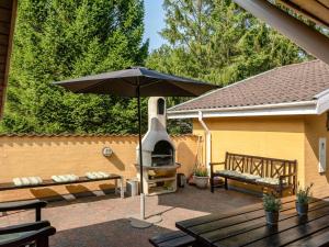 Patio nebo venkovní prostory v ubytování Holiday Home Billing - 11km from the sea by Interhome