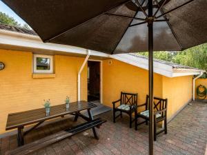 Patio nebo venkovní prostory v ubytování Holiday Home Billing - 11km from the sea by Interhome