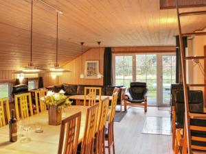 Posezení v ubytování Holiday Home Gunvald - 2km to the inlet by Interhome