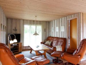 Posezení v ubytování Holiday Home Juste - 2-2km from the sea by Interhome