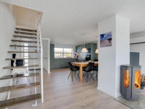 Kuchyň nebo kuchyňský kout v ubytování Holiday Home Ayda - 350m from the sea by Interhome + 23 fotografií