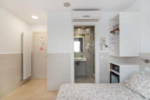 Kuchyňa alebo kuchynka v ubytovaní Hostal House