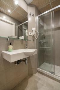 Kúpeľňa v ubytovaní Hostal House