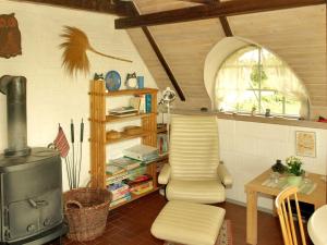 Posezení v ubytování Holiday Home Thorbjörn - from the sea by Interhome