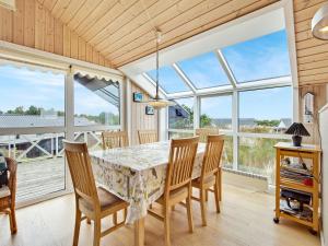 Balkón nebo terasa v ubytování Holiday Home Viktorija - 800m from the sea by Interhome + 13 fotografií