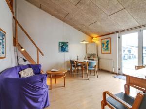 Posezení v ubytování Apartment Salka - 150m from the sea by Interhome