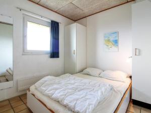 Postel nebo postele na pokoji v ubytování Apartment Salka - 150m from the sea by Interhome + 18 fotografií
