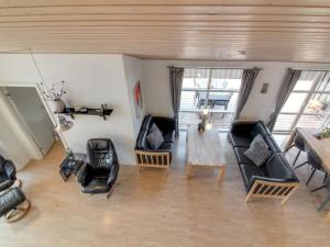 Posezení v ubytování Holiday Home Mayke - 900m from the sea by Interhome
