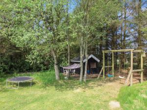 Zahrada ubytování Holiday Home Siljana - 1km from the sea by Interhome