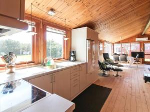 Fotografie z fotogalerie ubytování Holiday Home Hælf - 400m from the sea by Interhome v destinaci Løkken + 17 fotografií