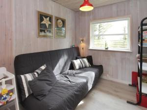 Posezení v ubytování Holiday Home Troels - 750m from the sea by Interhome