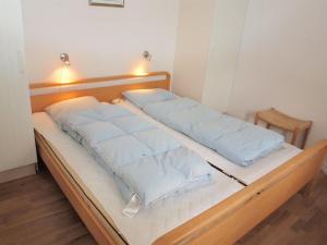 Postel nebo postele na pokoji v ubytování Apartment Britta - 100m from the sea by Interhome + 19 fotografií