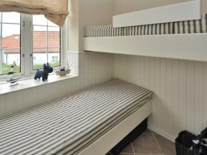 Postel nebo postele na pokoji v ubytování Apartment Asa - 75m from the sea by Interhome