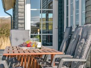 Posezení v ubytování Holiday Home Agate - 250m from the sea by Interhome