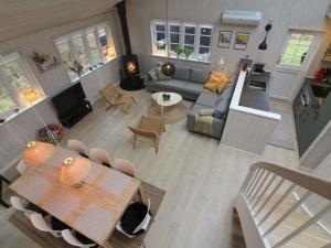Posezení v ubytování Holiday Home Agate - 250m from the sea by Interhome