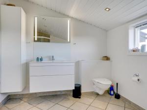 Koupelna v ubytování Holiday Home Bertil - 400m from the sea by Interhome
