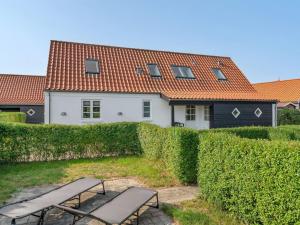 Zahrada ubytování Holiday Home Pelagija - 900m from the sea by Interhome