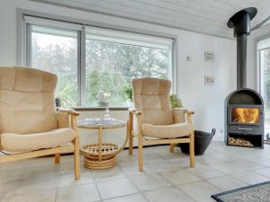 Posezení v ubytování Holiday Home Antonella - 850m from the sea by Interhome