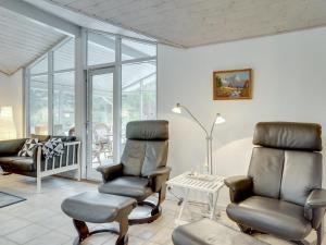 Posezení v ubytování Holiday Home Antonella - 850m from the sea by Interhome