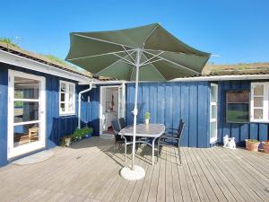 Patio nebo venkovní prostory v ubytování Holiday Home Tomke - 1-7km from the sea by Interhome