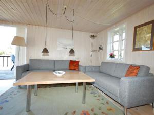 Posezení v ubytování Holiday Home Tomke - 1-7km from the sea by Interhome