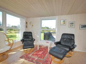 Posezení v ubytování Holiday Home Tomke - 1-7km from the sea by Interhome