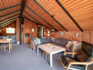 Posezení v ubytování Holiday Home Maritha - 950m from the sea by Interhome