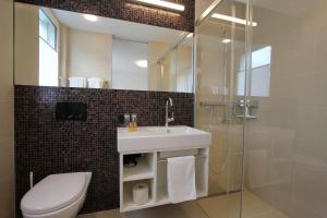 Koupelna v ubytování Hotel Flawil
