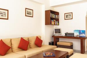 Posezení v ubytování Aeolos Hotel
