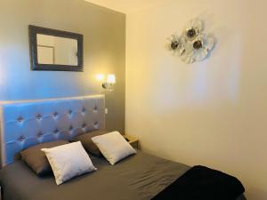 Krevet ili kreveti u jedinici u okviru objekta Le Birdie 2102- Bel appartement pour 4 dans Résidence Golf avec piscine