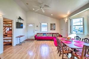 Gallery image of San Bruno Vacation Rental - Walk Downtown! in San Bruno