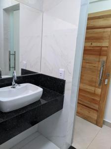 Bahia Flat localização excelente tesisinde bir banyo