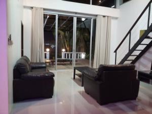 Posezení v ubytování Villa B23 Phuket
