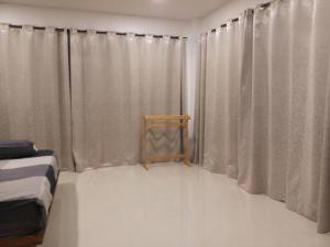 Postel nebo postele na pokoji v ubytování Villa B23 Phuket + 14 fotografií