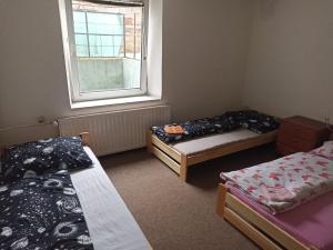 Fotografie z fotogalerie ubytování Štolcova room v destinaci Komárov
