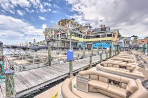 デスティンにあるDestin Apt with Pool Access in Indian Lake!のギャラリーの写真