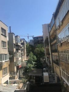 The building in which Az apartmant is located