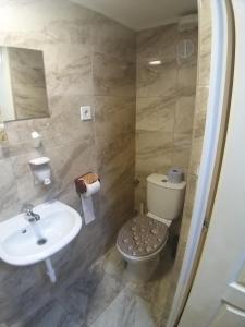 Koupelna v ubytování Deniz Guesthouse